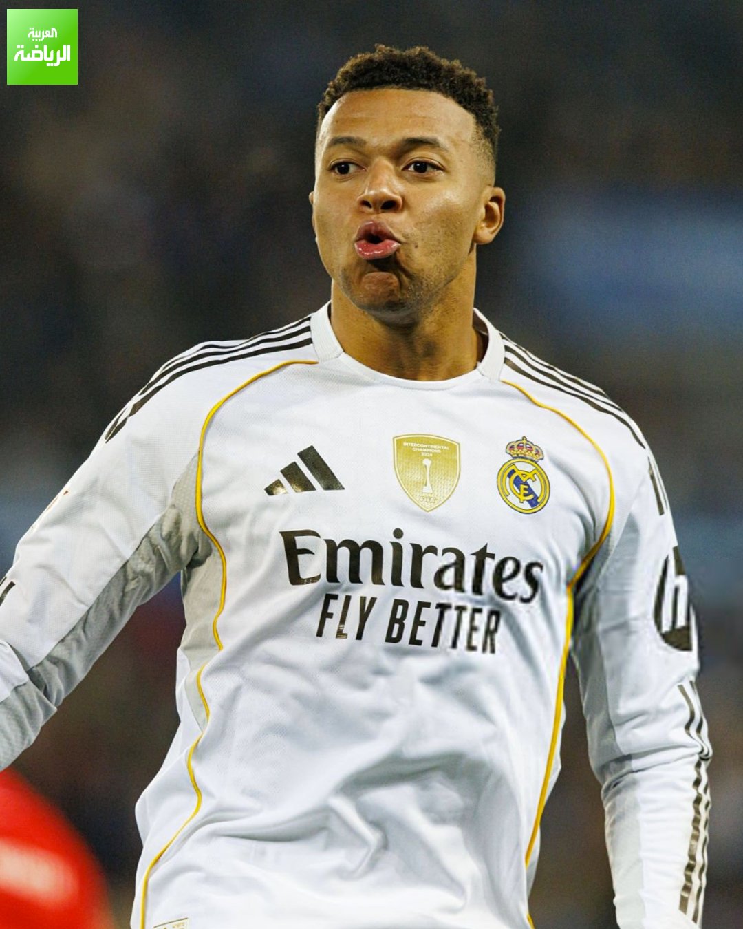 مبابي يتواجد ضمن أفضل 3 لاعبين في العالم من فيفا -مبابي لا يتواجد ضمن تشكيل العام من فيفا. ما رأيكم؟ 