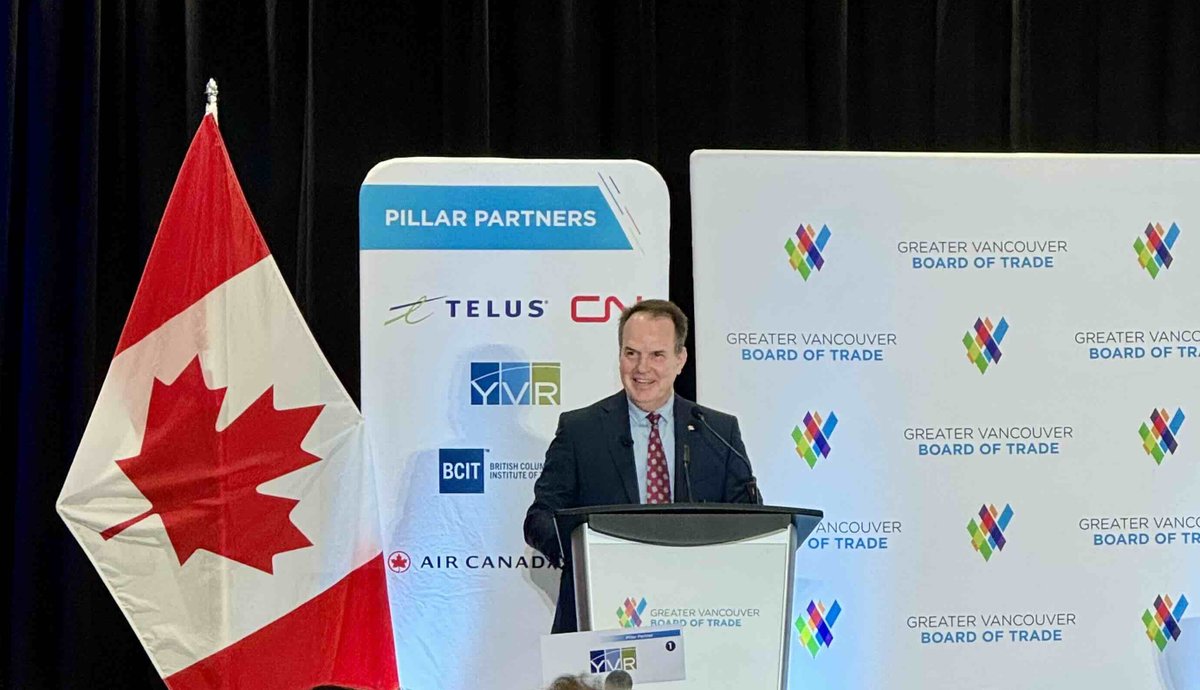 WESTAC's tweet image. It was great to hear from the Hon. Steven MacKinnon today. The Pacific Gateway stands as Canada’s crucial link to global trade. Minister MacKinnon emphasized BC’s pivotal role in diversifying our trading partners and doubling exports to non-U.S. markets through the  Gateway.