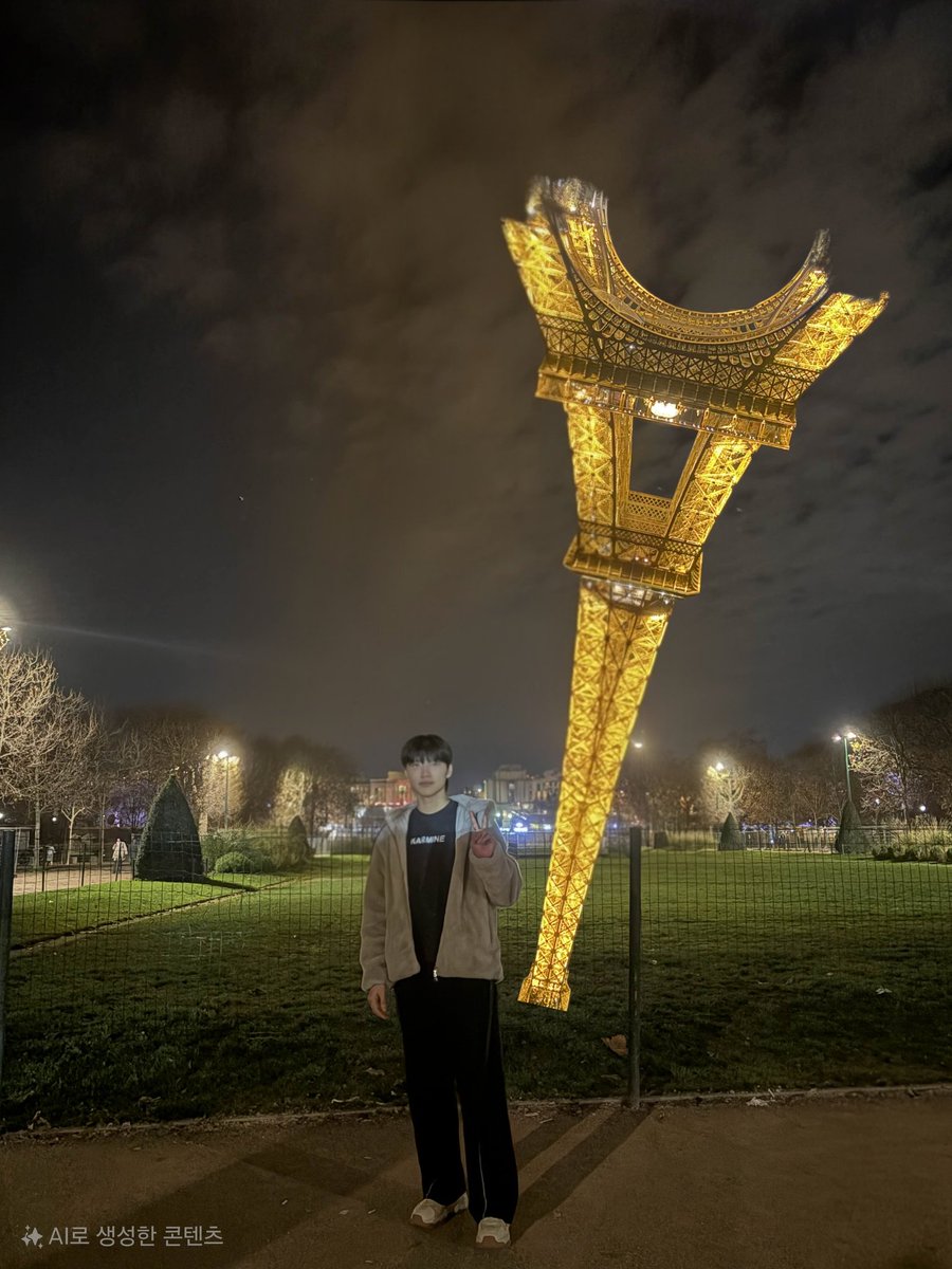 CannaXDXD's tweet image. Which one is Ai ?