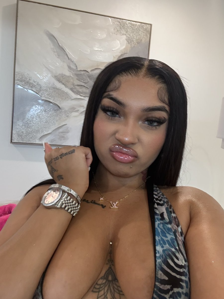 indiya🤍 tweet media