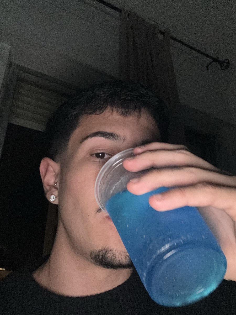 242 en el ladder poco talento y poca dedicación vamonos pa la mae al hamdulillah 😄🤲🏾