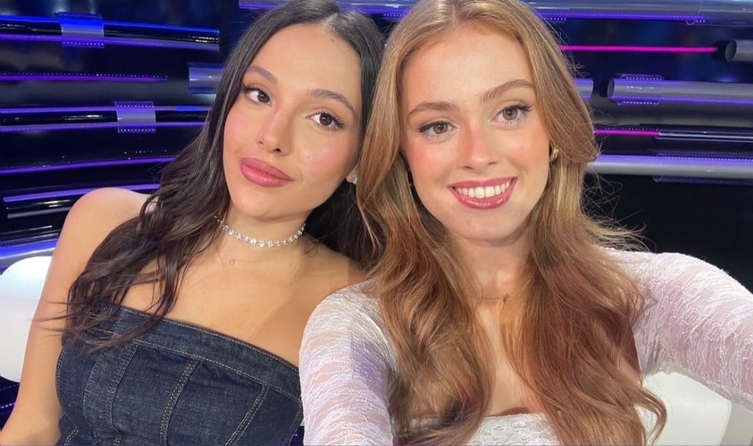 inacazalilla's tweet image. Juntitas siempre porfa 💙🩷 #CLIVIA #OT2025