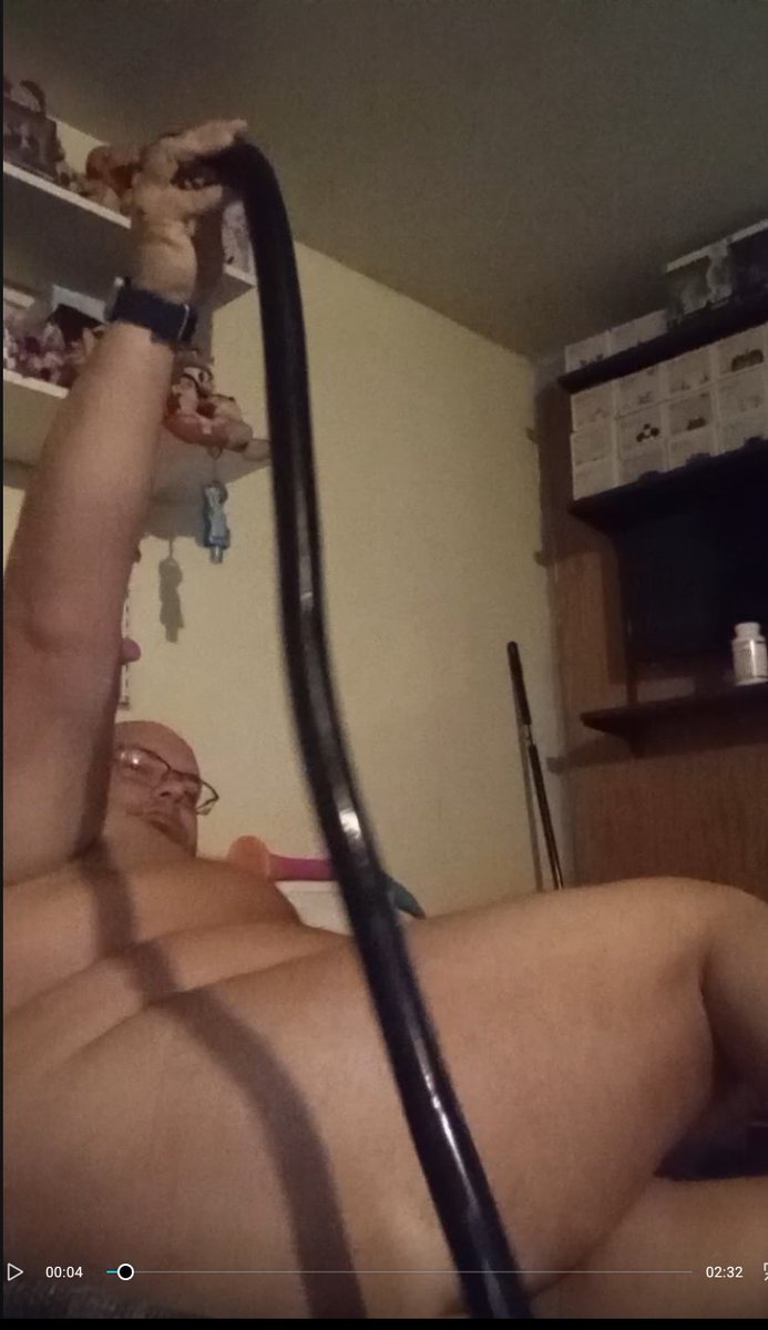 Getting ready to hit the gym with this beast inside me when I go live I'll show it's still in there lol and yes I have the video of me sliding it in all the way #chub #nsfw #chubforchasers #naked #nude #chubby