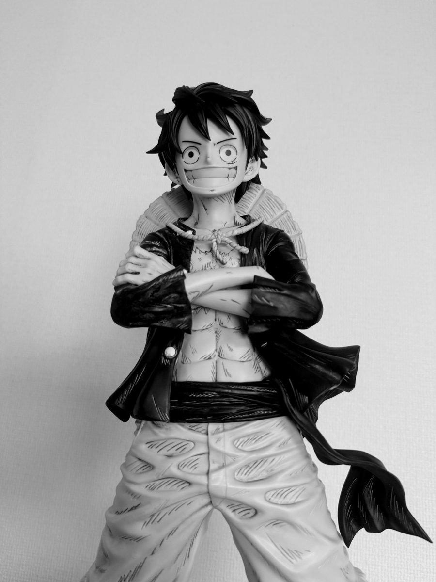 コミックスカラーフィギュア賞 モンキー・D・ルフィ MASTERLISE