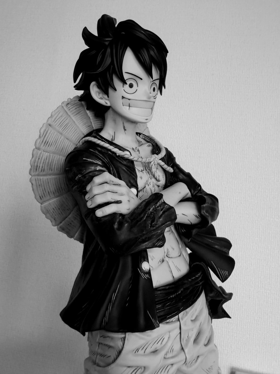 コミックスカラーフィギュア賞 モンキー・D・ルフィ MASTERLISE