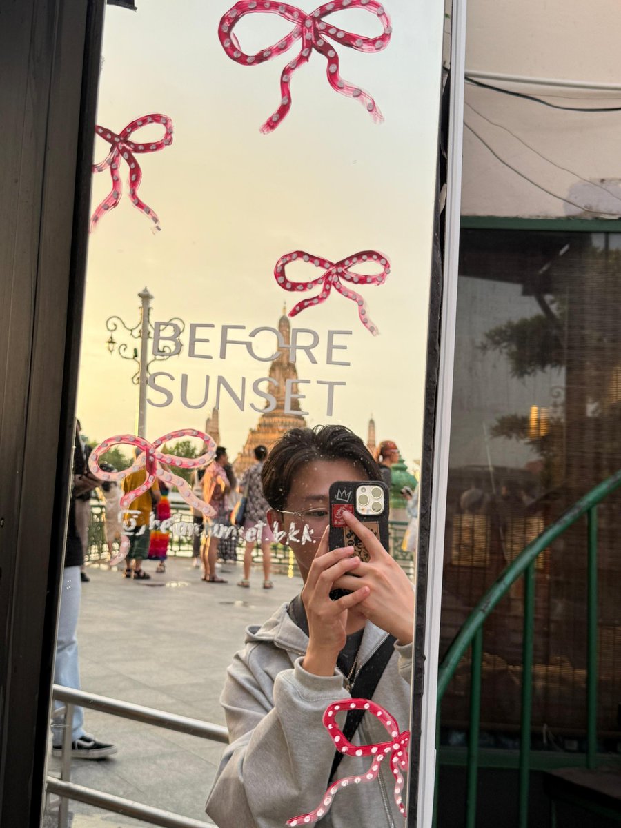 Partofstev's tweet image. Hi, im on single era now~😙