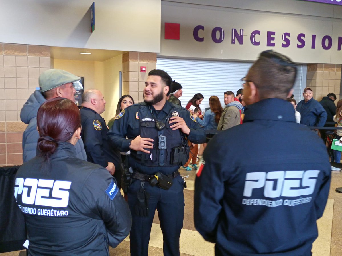 La <a href="/POESQro/">POES Querétaro</a> mantiene acciones de seguridad en Laredo, Texas, con la finalidad de contribuir a que nuestros connacionales regresen con tranquilidad con sus familias a través de un acompañamiento interinstitucional permanente durante su trayecto.