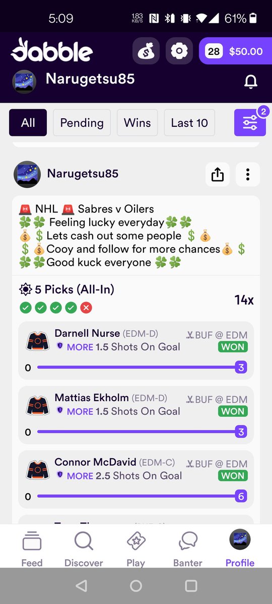Narugetsu85's tweet photo. @DabbleFantasy In the last week the one thats had the only loss the game ended in overtime with Alex tuck the one missing for that entry to win had to take 3 shots and this how it went 1 shot in regularion 1/3 and he shot the winning goal in 1 shot  2/3 https://t.co/8lPWmOomp4