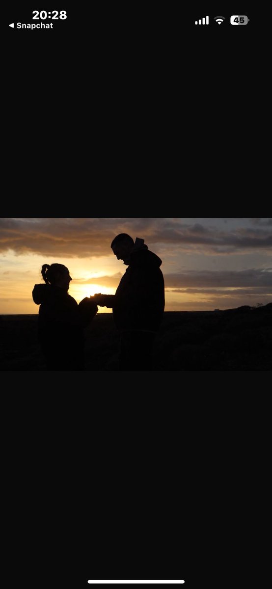 Dee Flannelly tweet media