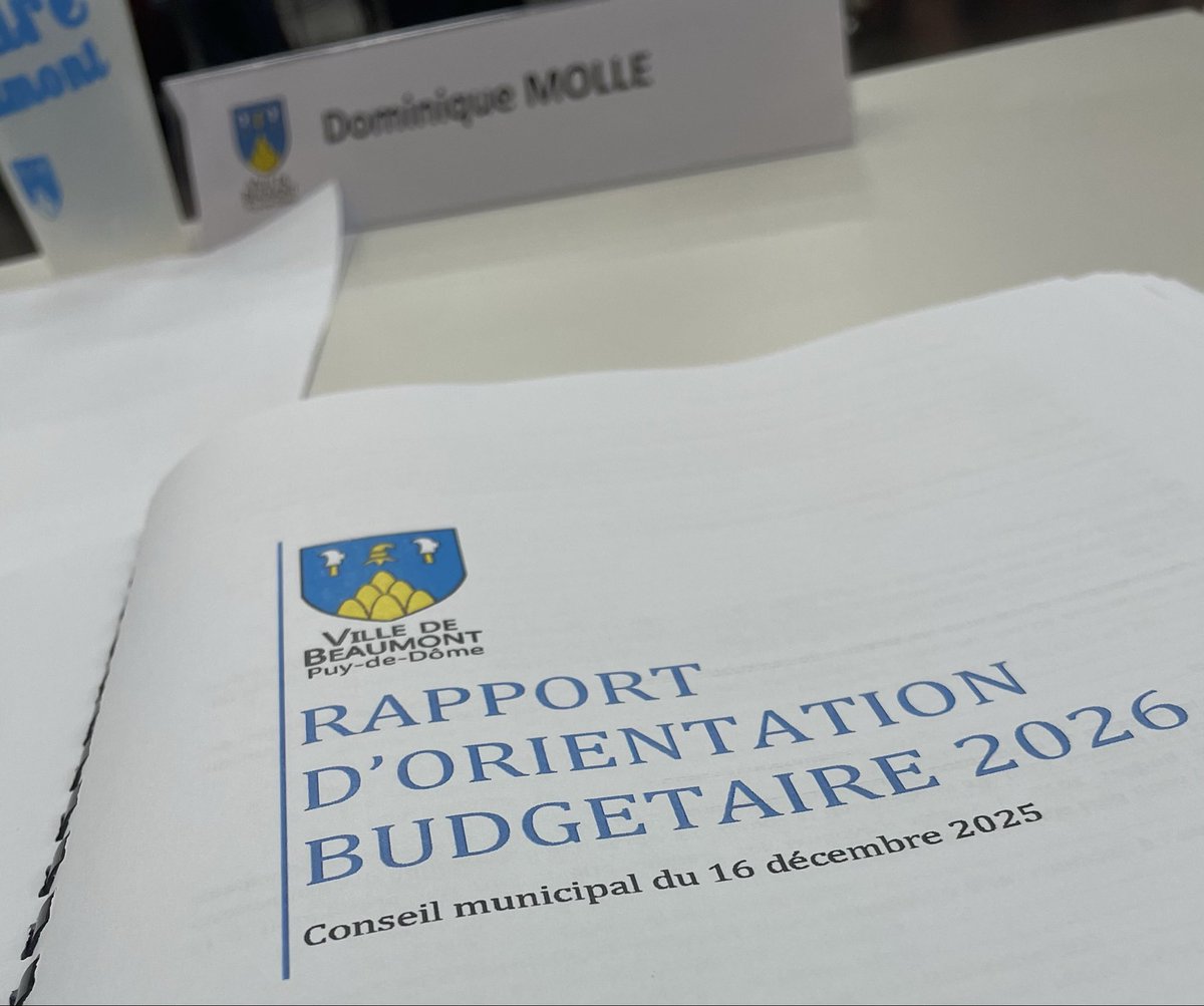 Molle_Dominique's tweet photo. En plein débat d’orientation budgétaire ce soir au CM de Beaumont …. La présentation de la majorité est une grande pirouette en faisant  un déni de la réalité !…. https://t.co/3gjFCfERVF