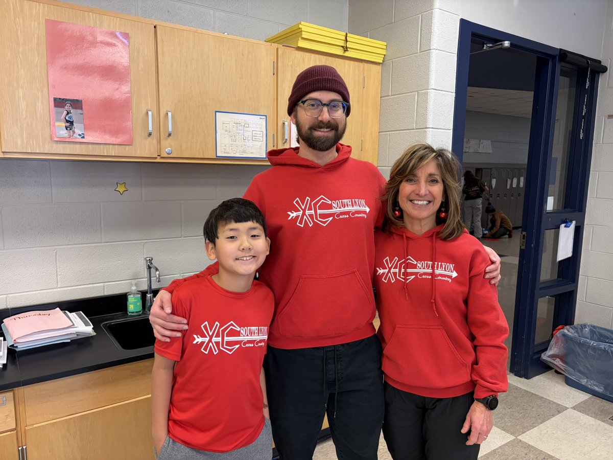 Centennial MS tweet media