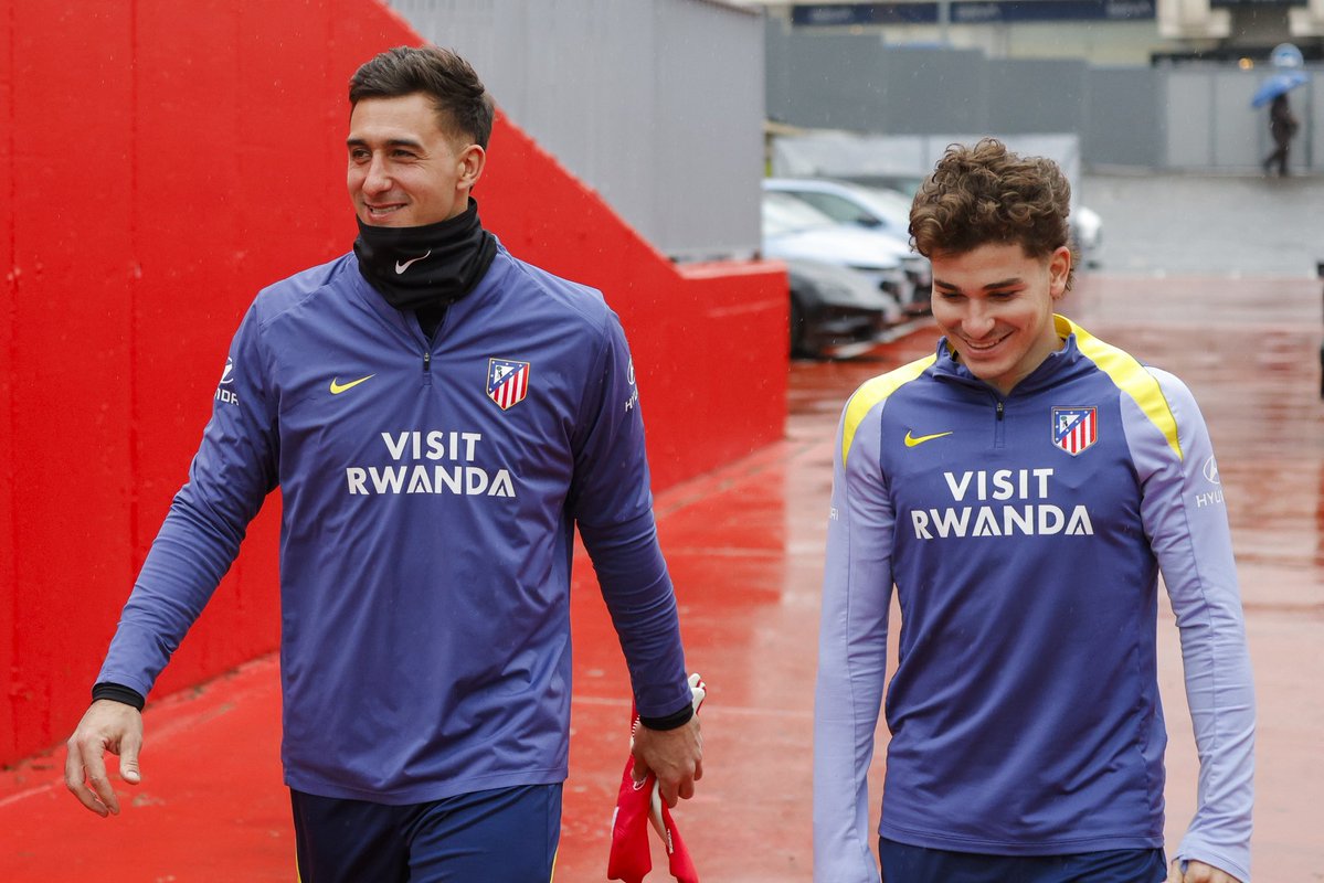 mafiris18's tweet image. Se piensan que no nos damos cuenta de lo que están haciendo 🙂‍↕️