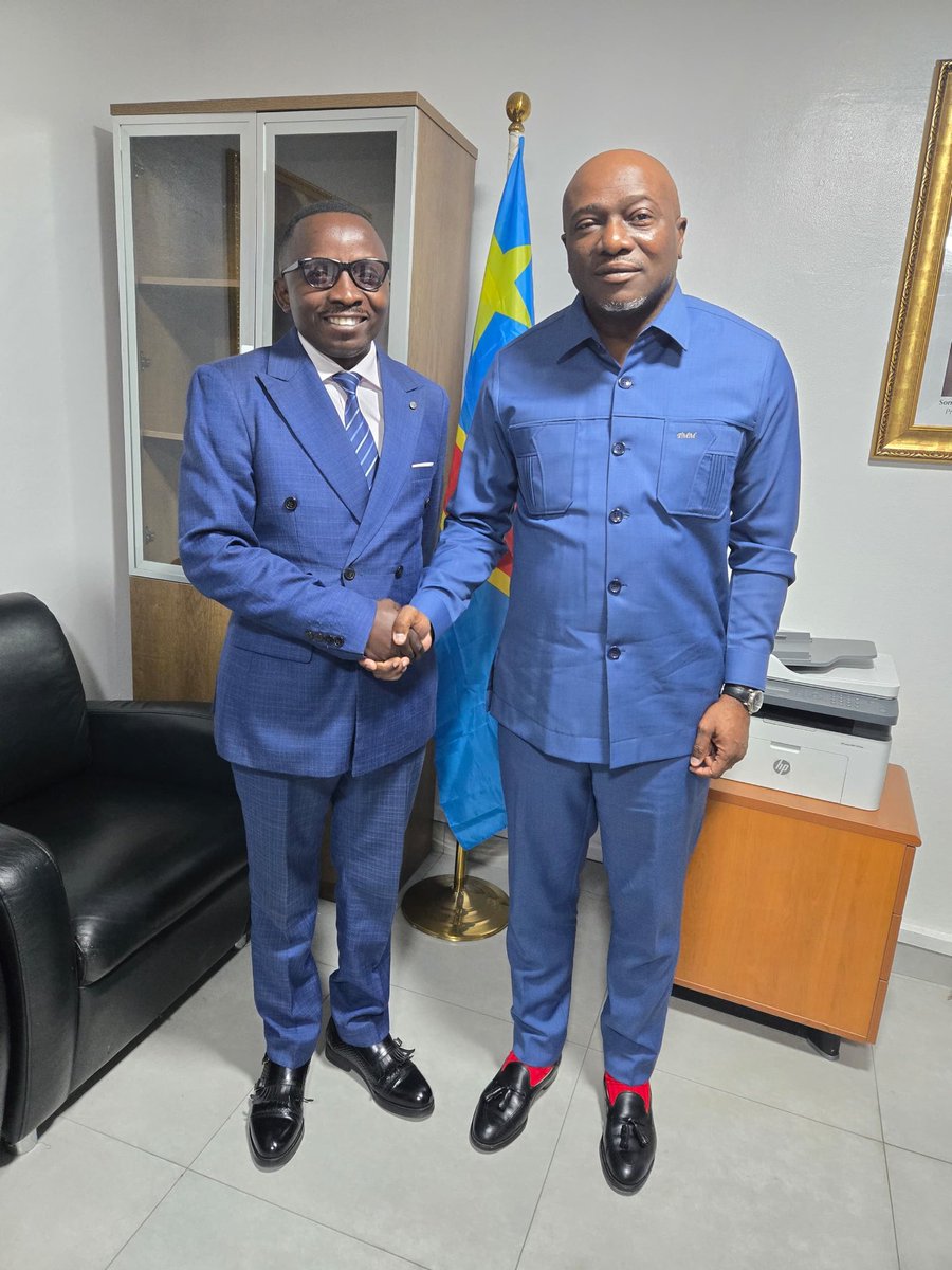 Quelque chose se prépare! <a href="/serieuxkanku1/">serieuxkanku</a> <a href="/ChachaMuya/">Channel Mweya</a>