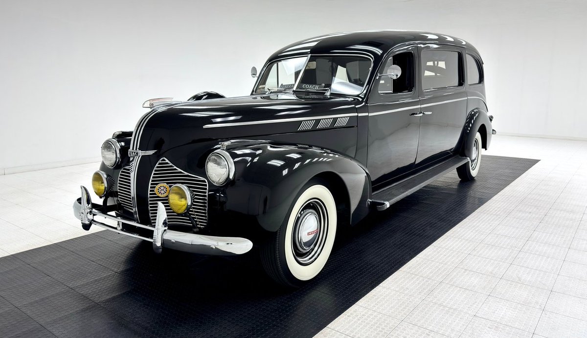 HearseForSale's tweet photo. Hearse for sale! 1940 Pontiac Deluxe 8 Silver Streak Superior Hearse - https://t.co/j6VbWN9Rq3 This post contains eBay affiliate links — we may earn a small commission. #funeralcar #hearse #hearseforsale #ad https://t.co/S86U2wTtku
