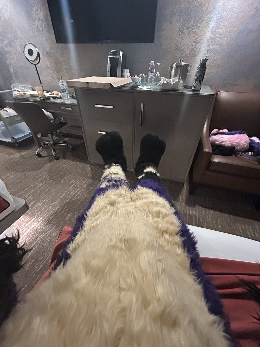 Jasper Bleats 🦌 tweet media