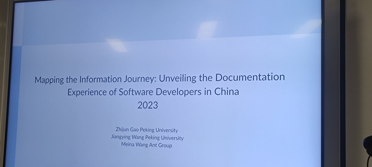 Ladies Of Code Paris tweet media