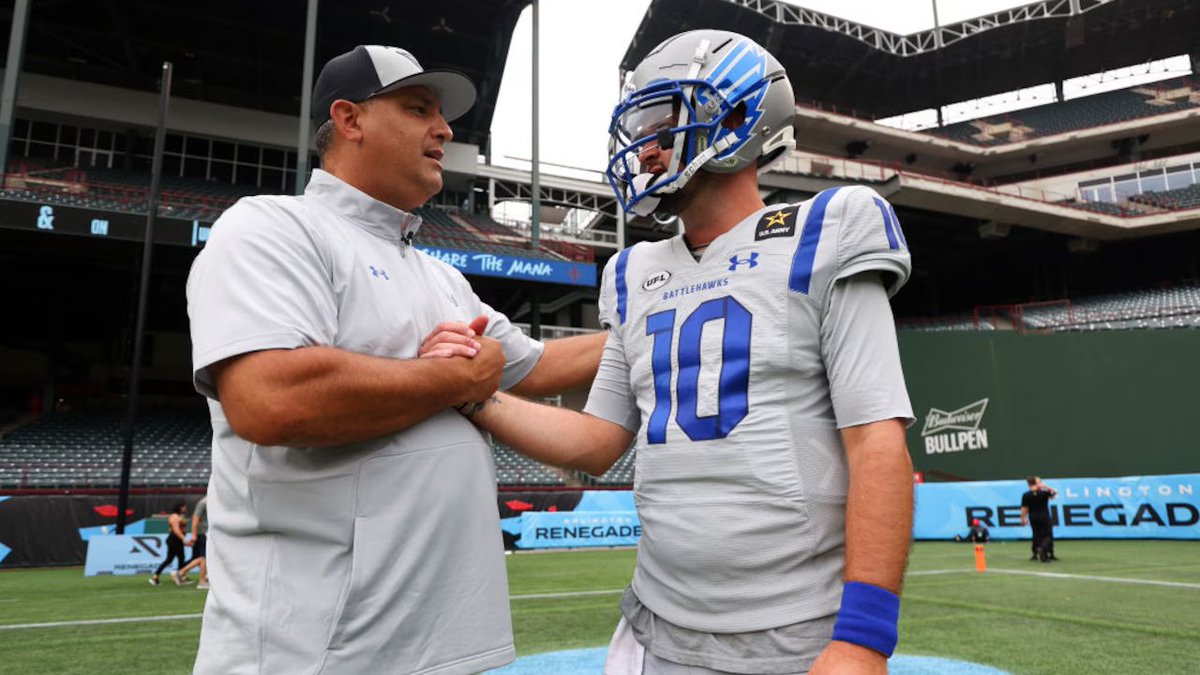 JamesLarsenPFN's tweet image. Picture this: the #UFL is kicking off week one, with A.J. McCarron's Stallions facing off against Anthony Becht's Battlehawks (or Storm?).

Absolute cinema in the making.