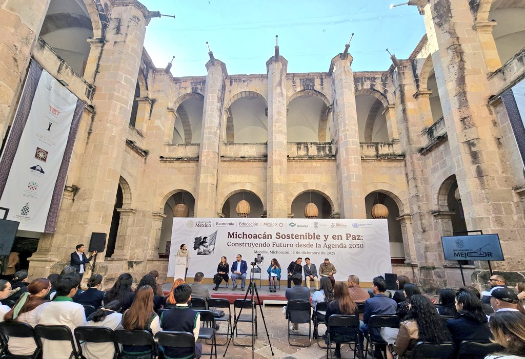 Candelaria___'s tweet photo. En el marco del #PlanMichoacán llevamos a cabo el diálogo con jóvenes denominado "Michoacán Sostenible y en Paz: Construyendo Futuro desde la Agenda 2030"

Una muestra de que la estrategia de nuestra presidenta @Claudiashein esta alineada con el Plan de acción global de la @ONU_es
