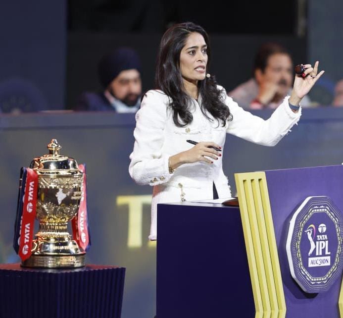 PunjabKingsIPL's tweet photo. A big shoutout to Mallika Sagar for conducting the IPL auction with absolute grace, clarity, and confidence. 🎤👏

#IPL2026Auction #PunjabKings https://t.co/8Nkid699JW