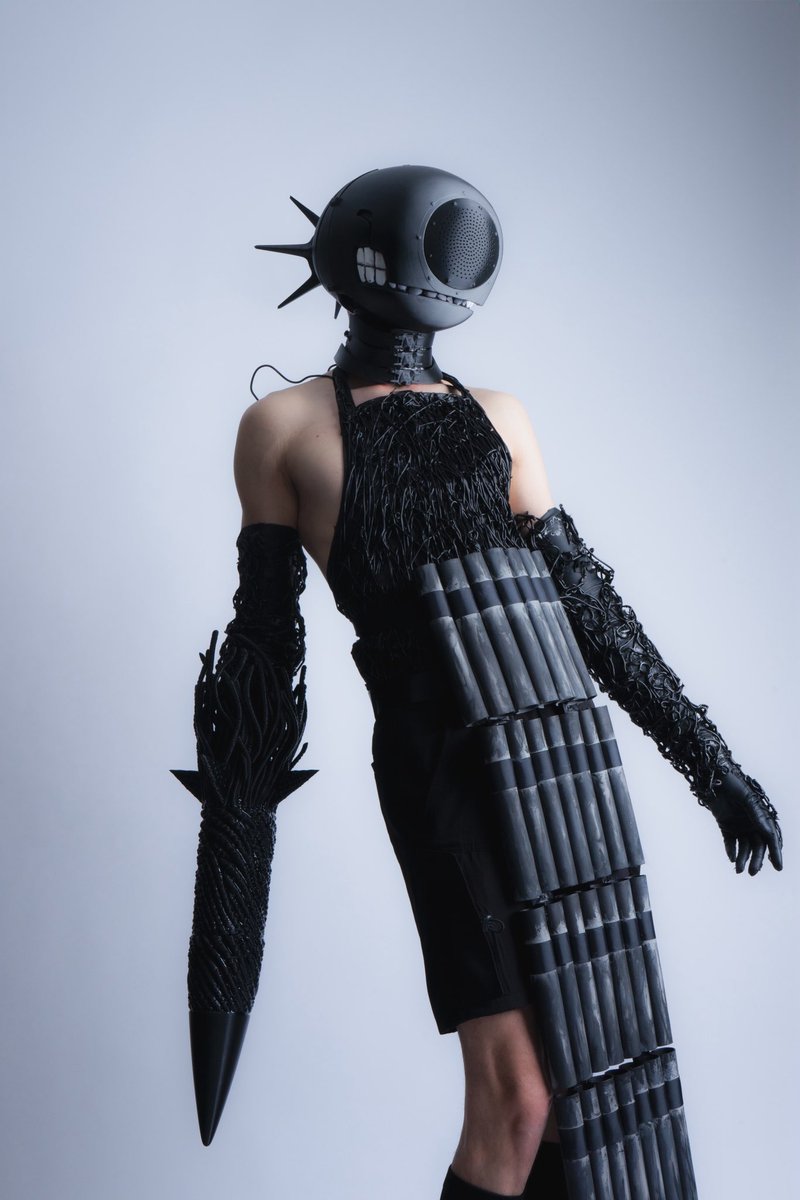 Reze 💥💣 tweet media