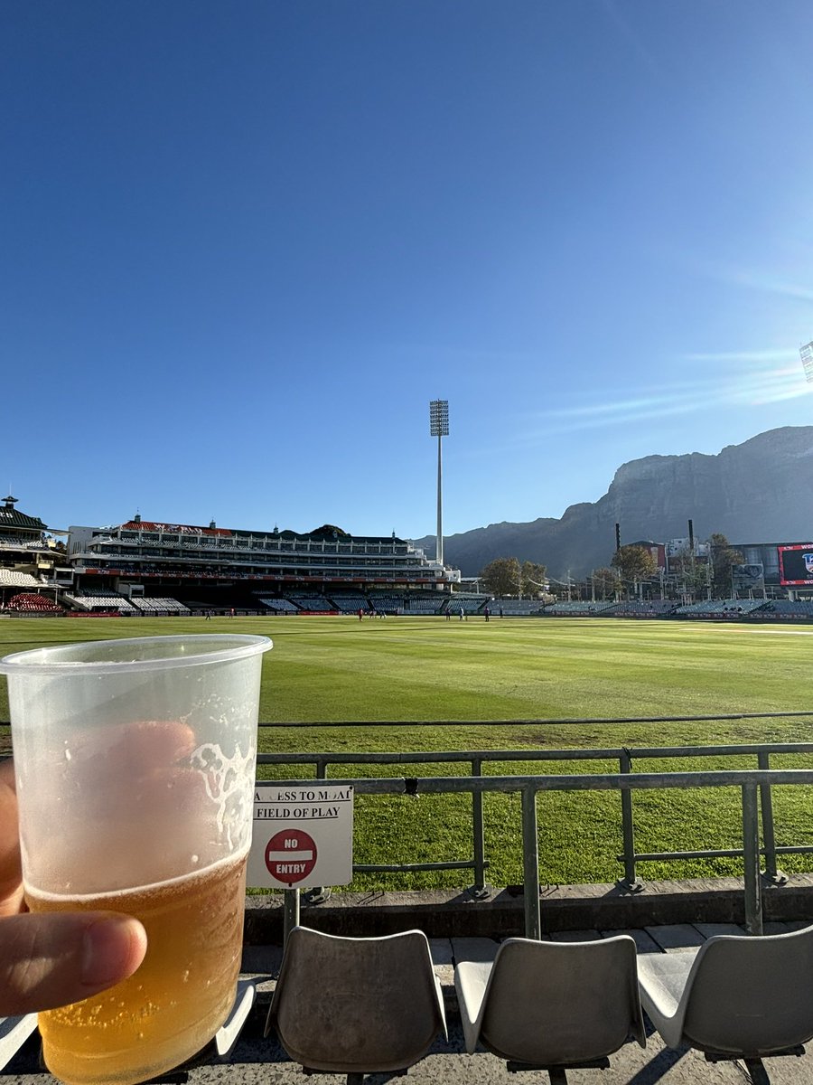 Cape Town is the most beautiful city in the world and it isn’t even close