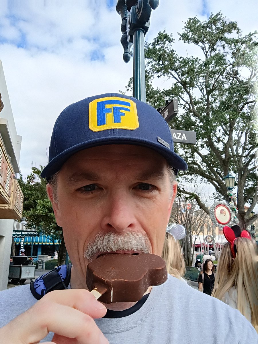 Forrest Bates tweet media