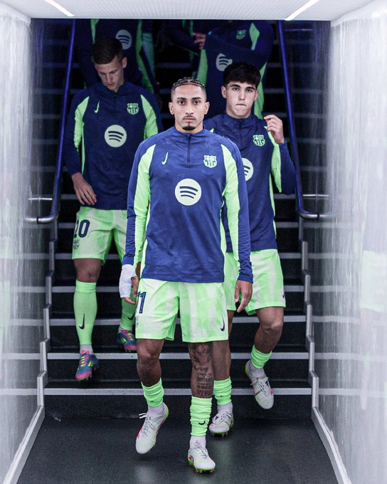 زوجة رافينيا عبى انستغرام: "«62 هدفًا وصناعة أهداف، ألم يكن يستحق أن يكون في التشكيلة؟ هذا ظلم» 