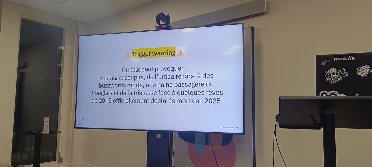 Ladies Of Code Paris tweet media