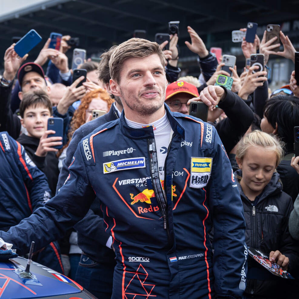 Aperta's tweet image. The NLS schedule clashes with F1 races and Max wants to do them to prep for the Nurburgring 24 hours next year. The head of NLS is thinking of adjusting the calender

Max was also apparently spotted meeting with AMG officials and Winward Racing is his first choice of team👀