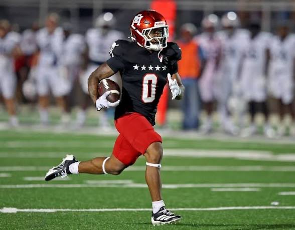 Blessed to receive a offer from East Mississippi #AGTG <a href="/TopPreps/">247 College Sports News Recruiting Top Preps on X</a> <a href="/SidelinePreps/">Sideline Preps</a> <a href="/SunilSportsNews/">Sports News By Sunil Sunder Raj</a> <a href="/CoachM_Jackson/">Markie Mark Jackson</a> <a href="/CoachRice1231/">Preston Rice</a>