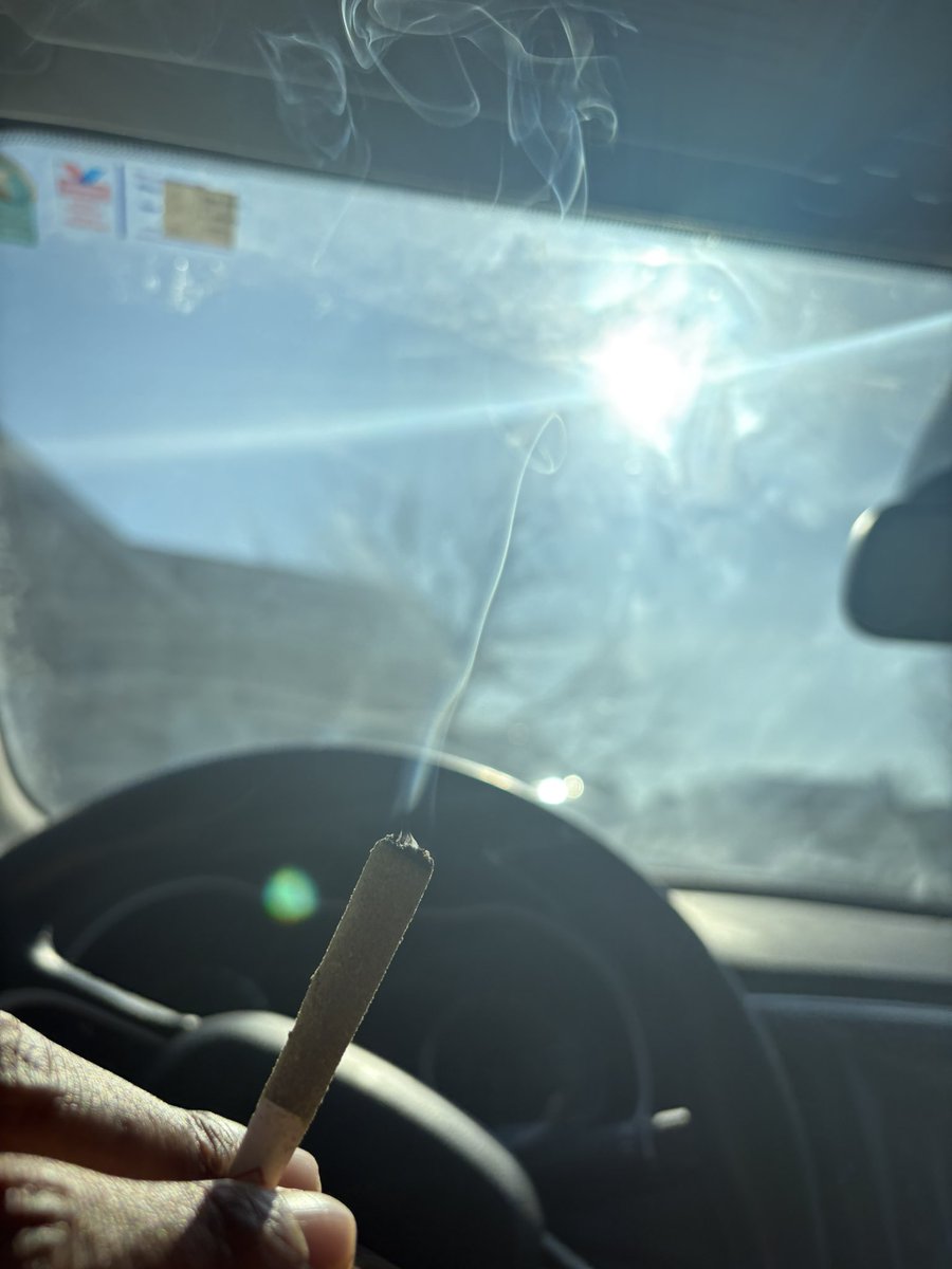 Gotta get that midday smoke in 🍃
#CCC