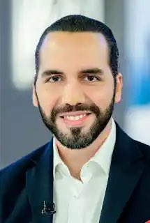 jcito007's tweet image. El que ataca al crimen organizado lleva mil días sin muertos. La que ataca las causas lleva más de 40 mil muertos. 

El primero gobierna para el pueblo la segunda defiende al crimen organizado.