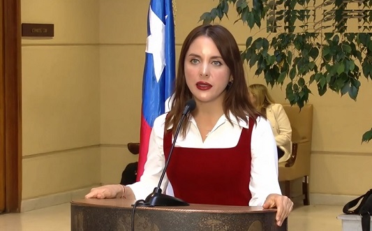 #Política: <a href="/camila_musante/">Camila Musante - Diputada Distrito 14🌿🇨🇱</a>  destaca aprobación de AC contra Simpertigue y a Chevesich en la Suprema