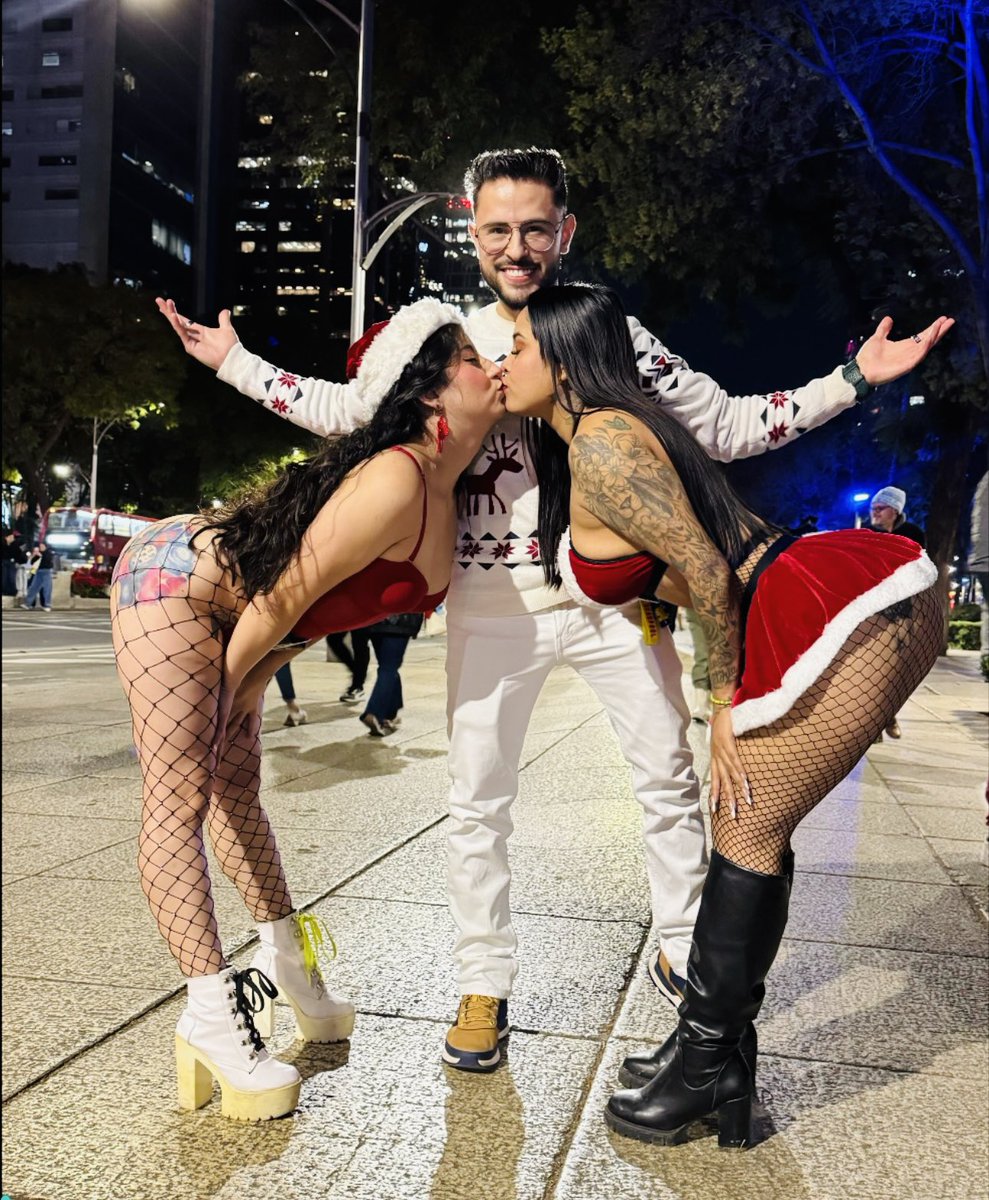 Hicimos unas fotitos súper ricas amores 
<a href="/JCTigreSalcido/">Juan Carlos Salcido</a> 
<a href="/Rubi_hotredlady/">Rubi Redlady</a>