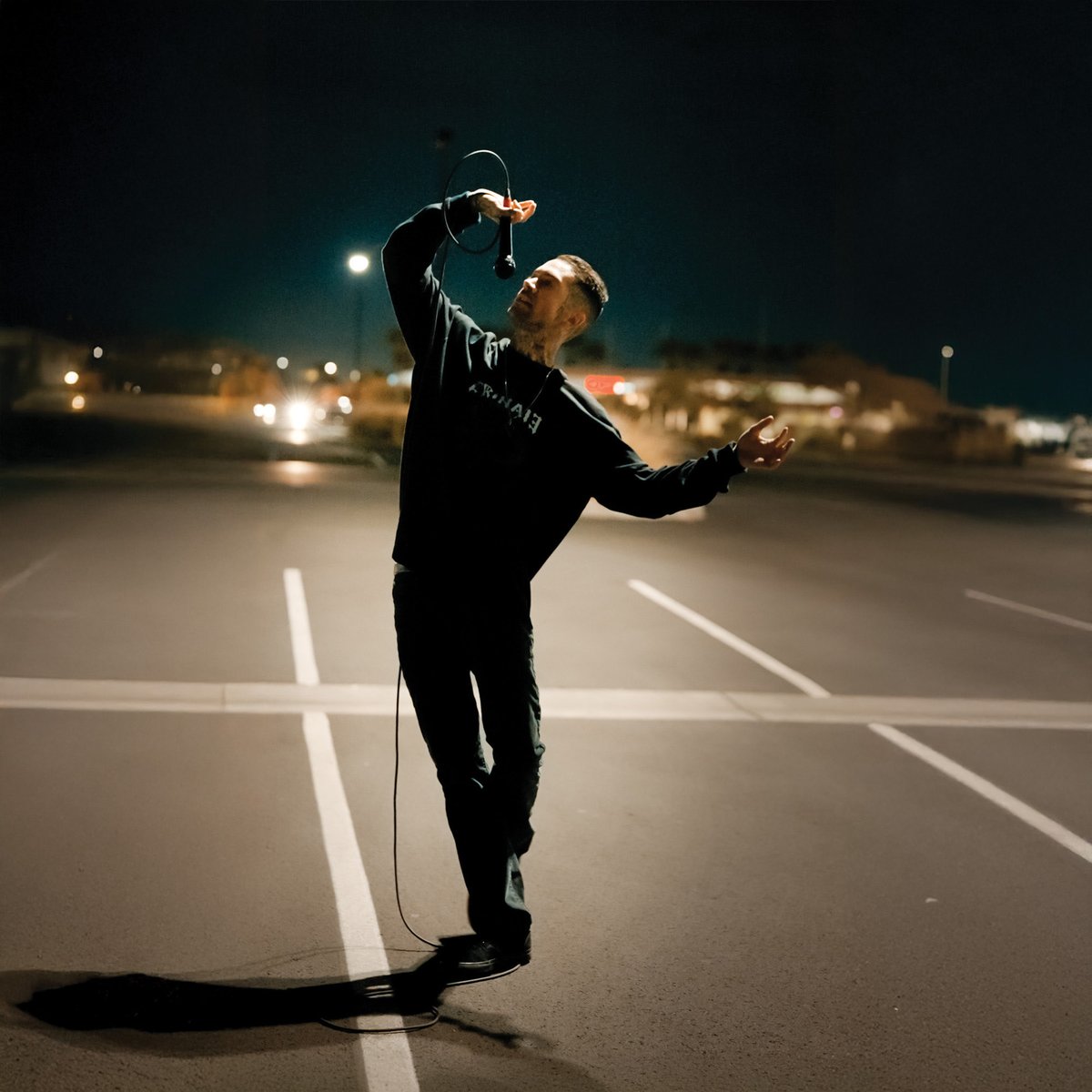 man3faces's tweet image. Surround yourself around people who challenge themselves to be the best version of themselves not those who compete against your creative drive. Combine forces and push each other to elevate and raise the bar with all creative arts. 2026 about to be next level.