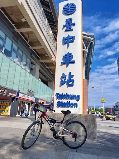 zi7777595578380's tweet photo. 偷偷問一下 
妹妹是越緊越好還是會夾就好o(≧v≦)o🥵
#台中   #熊貓外送員 https://t.co/1JSJtzzL8D