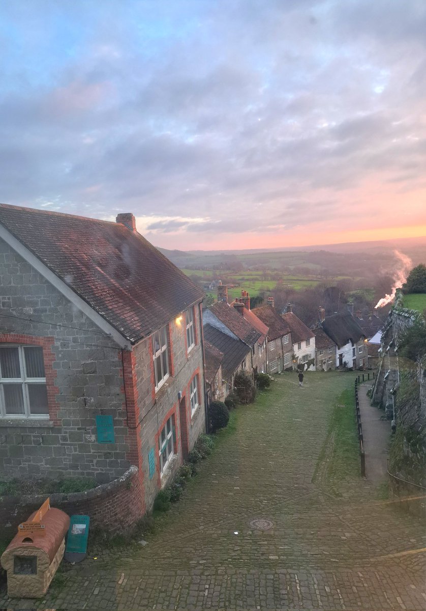 Bye bye Shaftesbury until the spring. That'll come around soon enough. #WinterBreak