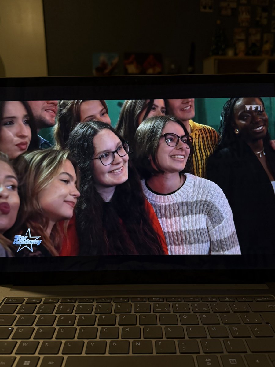 camillernrd's tweet image. nos sourires veulent tout dire 🥹✨