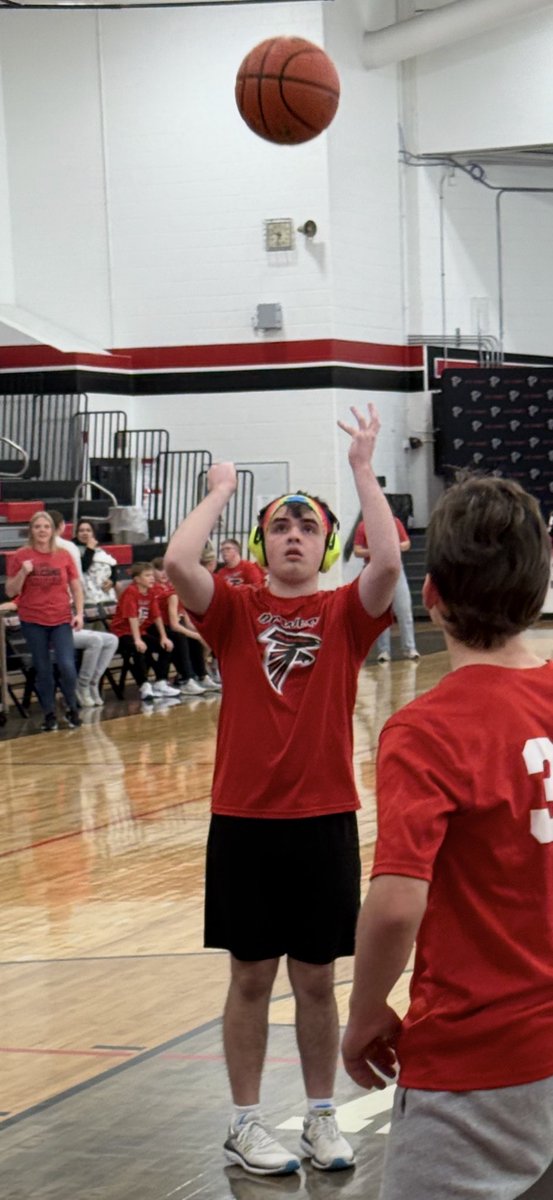 Doctor Kerns tweet media