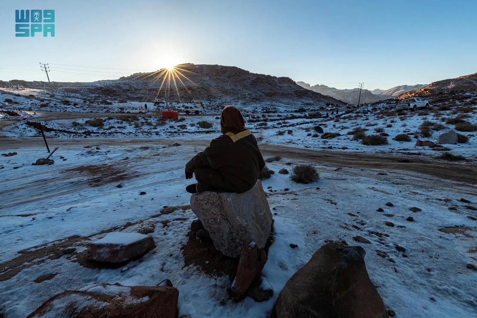 الأرصاد: توقعات بهطول الأمطار وتساقط الثلوج على مرتفعات منطقة تبوك وأجزاء من مرتفعات حائل، ابتداءً من الغد وحتى الخميس #طقس_السعودية 