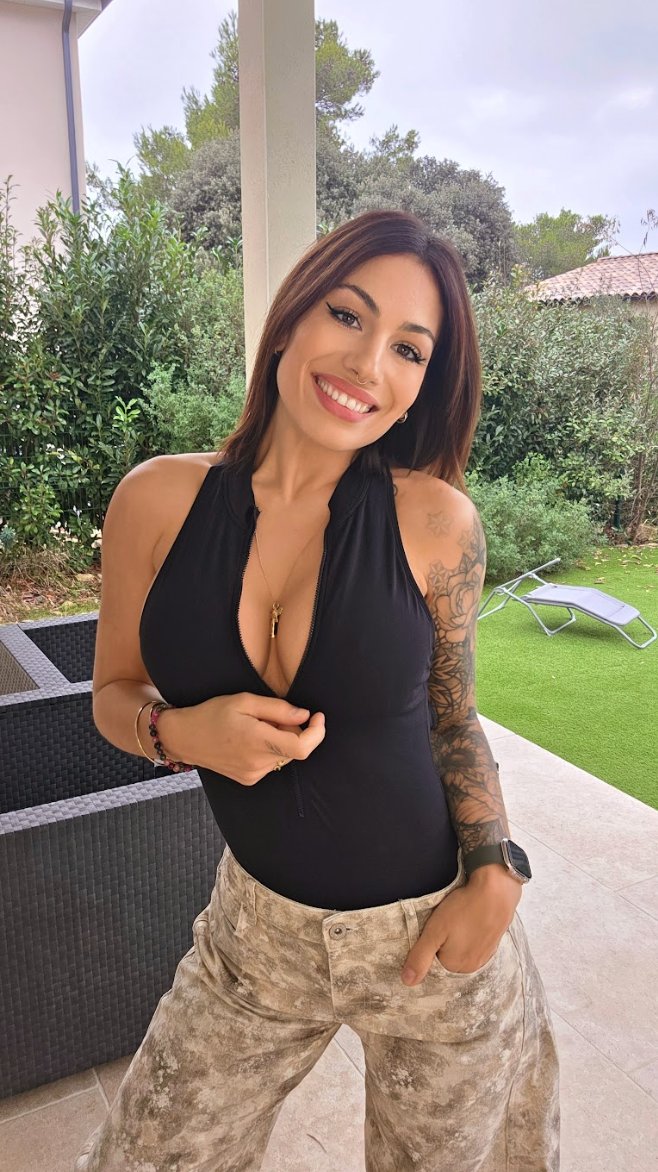 Marie 🦋 tweet media