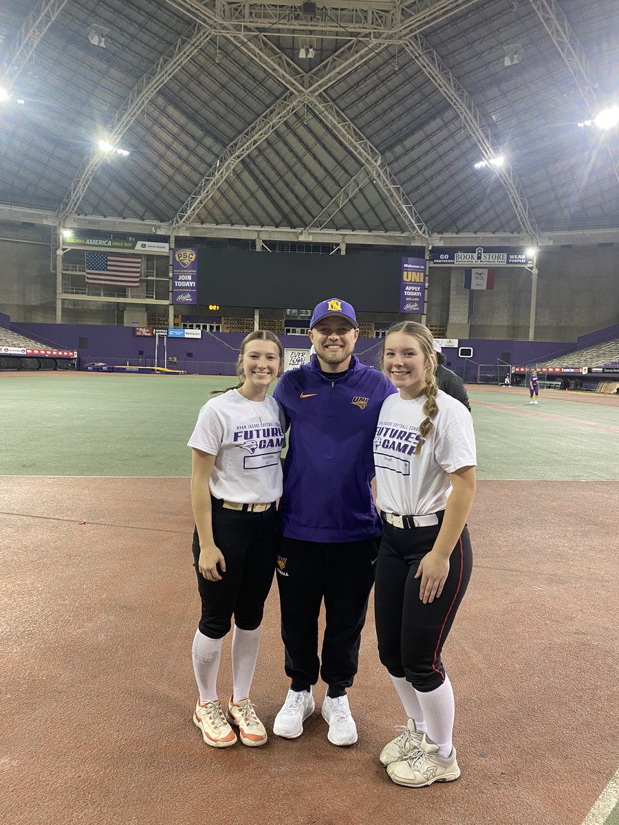 Evalyn Prochaska 2027 Uncommitted tweet media