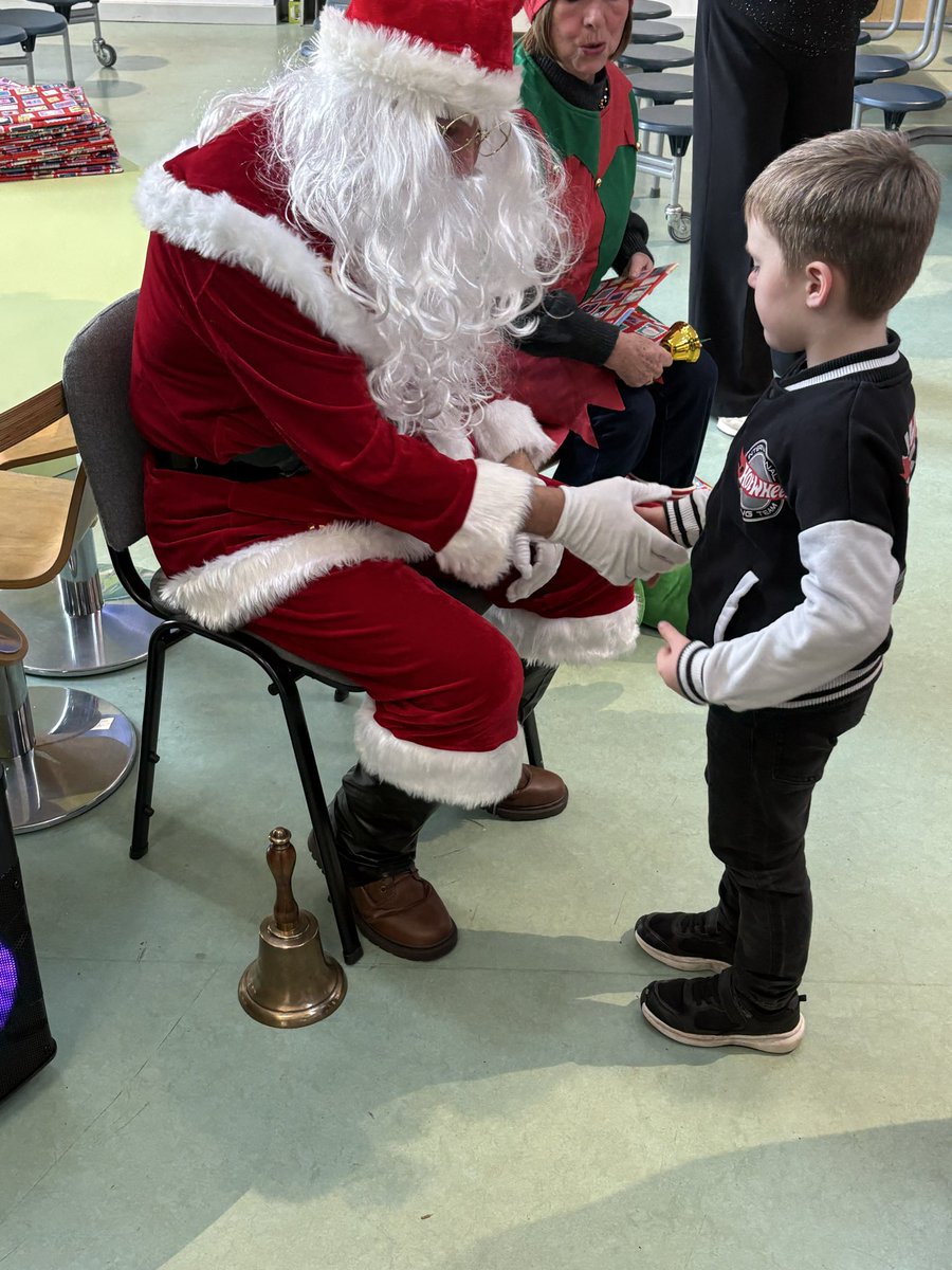 Miss Sinclair P1a tweet media