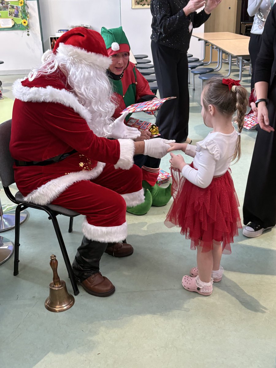 Miss Sinclair P1a tweet media