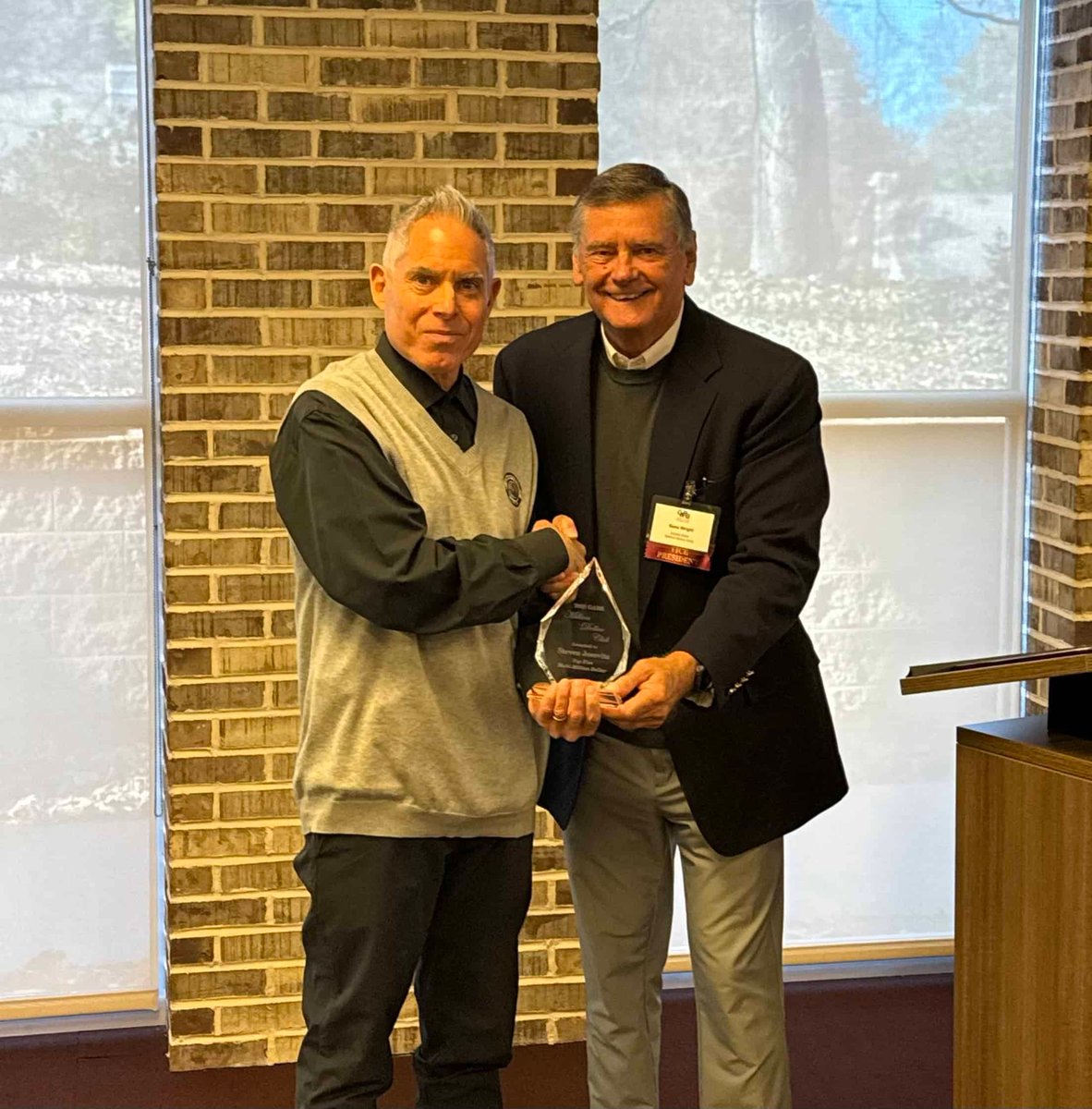 macsurfer's tweet image. shumacher.com/steve-josovitz…

Steve Josovitz of The Shumacher Group Wins the 2025 GABB Top Five &amp;amp; Multi-Million Dollar Club Awards for 34th Year Selling Restaurants, Businesses. Commercial RE &amp;amp; Leasing