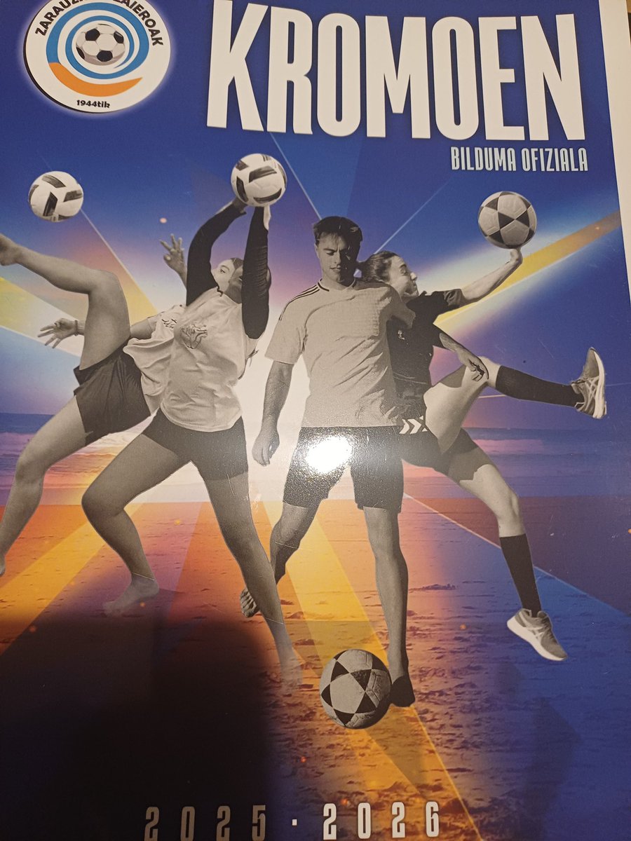 <a href="/playeruak/">Zarauzko Playeruak</a> eko kromoen bilduma osatu duten kideak eta  Ane Muruamendiaraz, bere harnas(t)estuarekin. Oraingoan kirola, militantzia, borondatezko lana... eta gehiago!

Hau guztia, bihar, asteazkena 20.00tatik aurrera <a href="/ArraioIrratia/">Arraio Irratia</a>
N