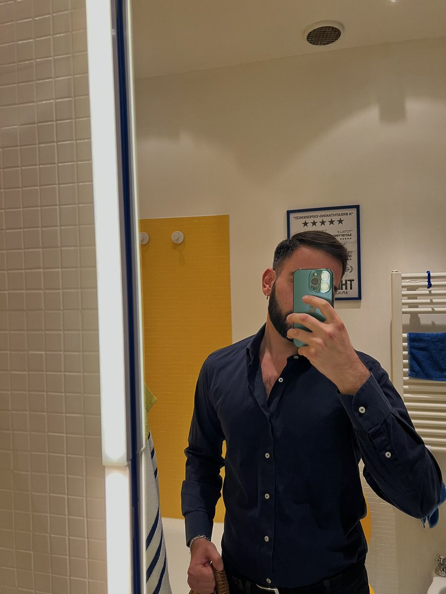 Mark 🦦 tweet media