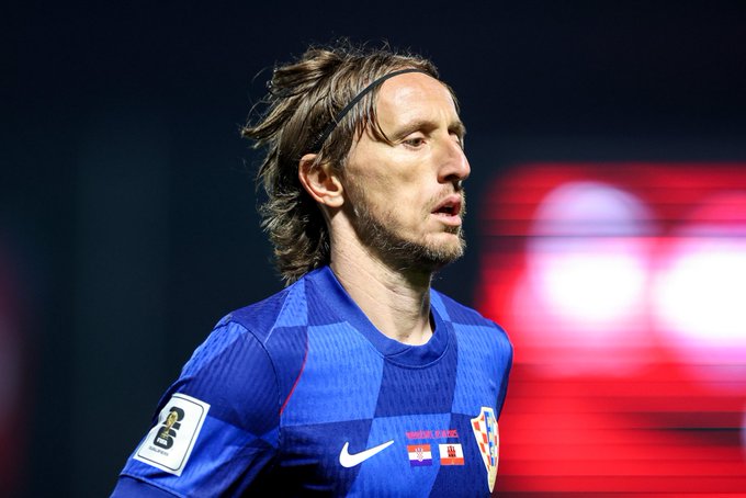 رسميًا | تصويت لوكا مودريتش لجائزة الأفضل 2025: فيتينيا. عثمان ديمبيلي. لامين يامال 