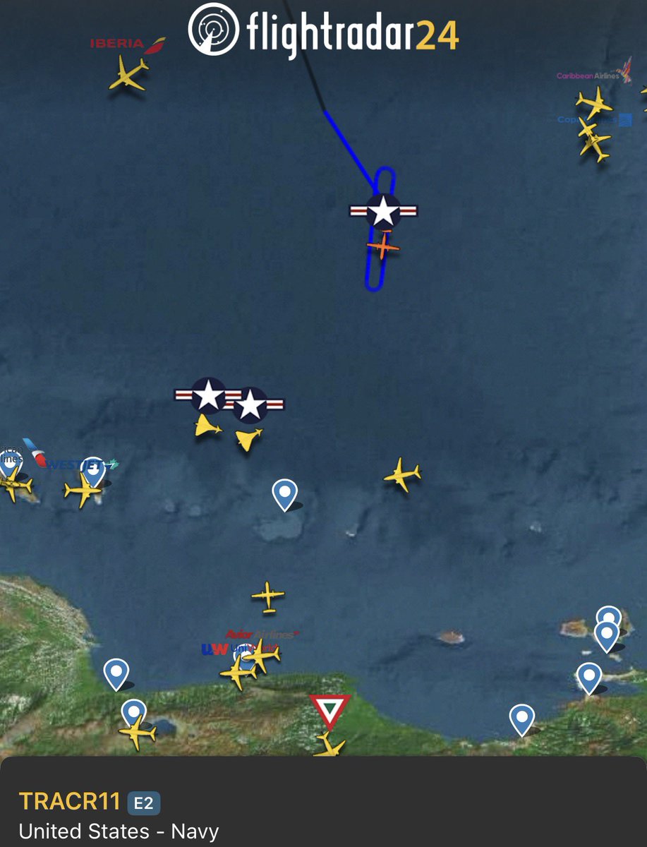 El cielo pinta bonito con esas banderitas. #freevzla