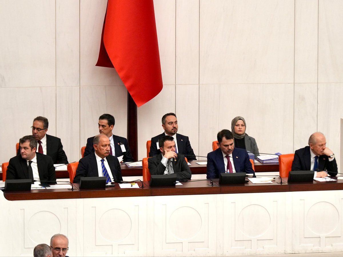 📍TBMM Genel Kurulu’nda Bakanlığımız 2026 yılı Bütçe Görüşmelerini tamamladık.

Meclis Başkanvekilimiz Sayın Celal Adan başta olmak üzere, bütçe çalışmalarımızda emeği geçen milletvekillerimize ve mesai arkadaşlarımıza teşekkür ediyorum. 

Eser ve hizmet siyasetimizle çevreyi